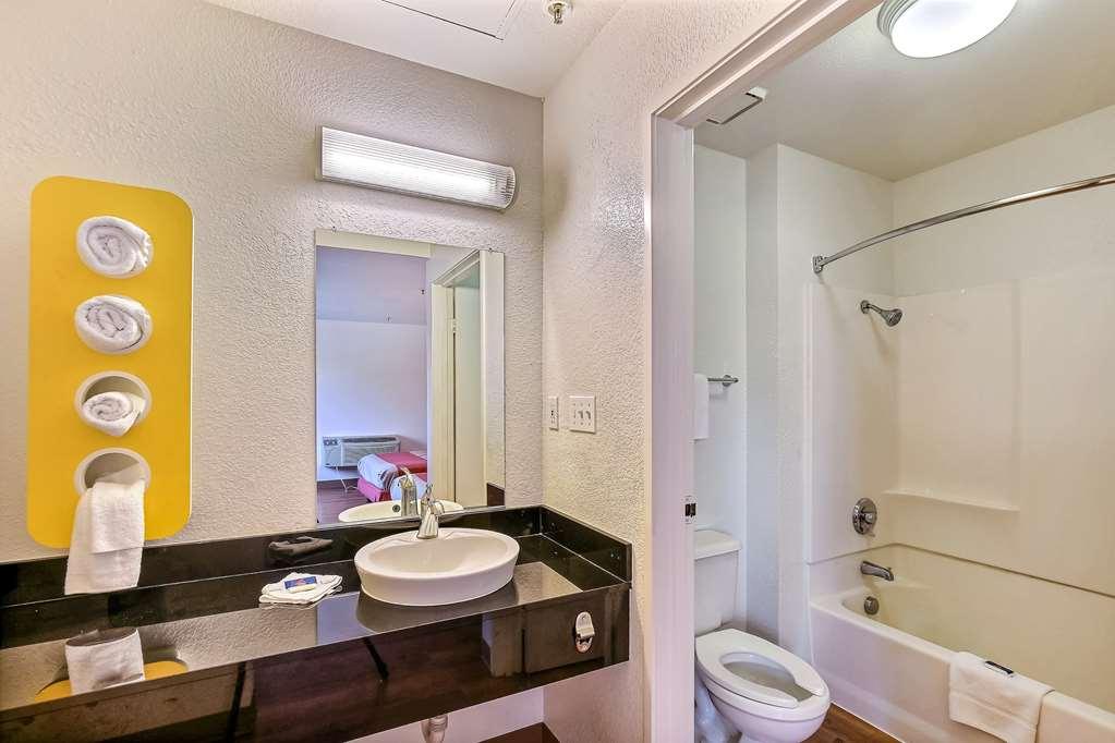 Motel 6-Pinole, Ca Phòng bức ảnh