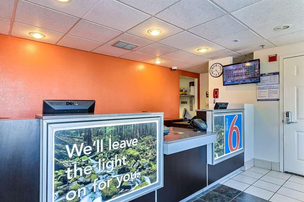 Motel 6-Pinole, Ca Nội địa bức ảnh