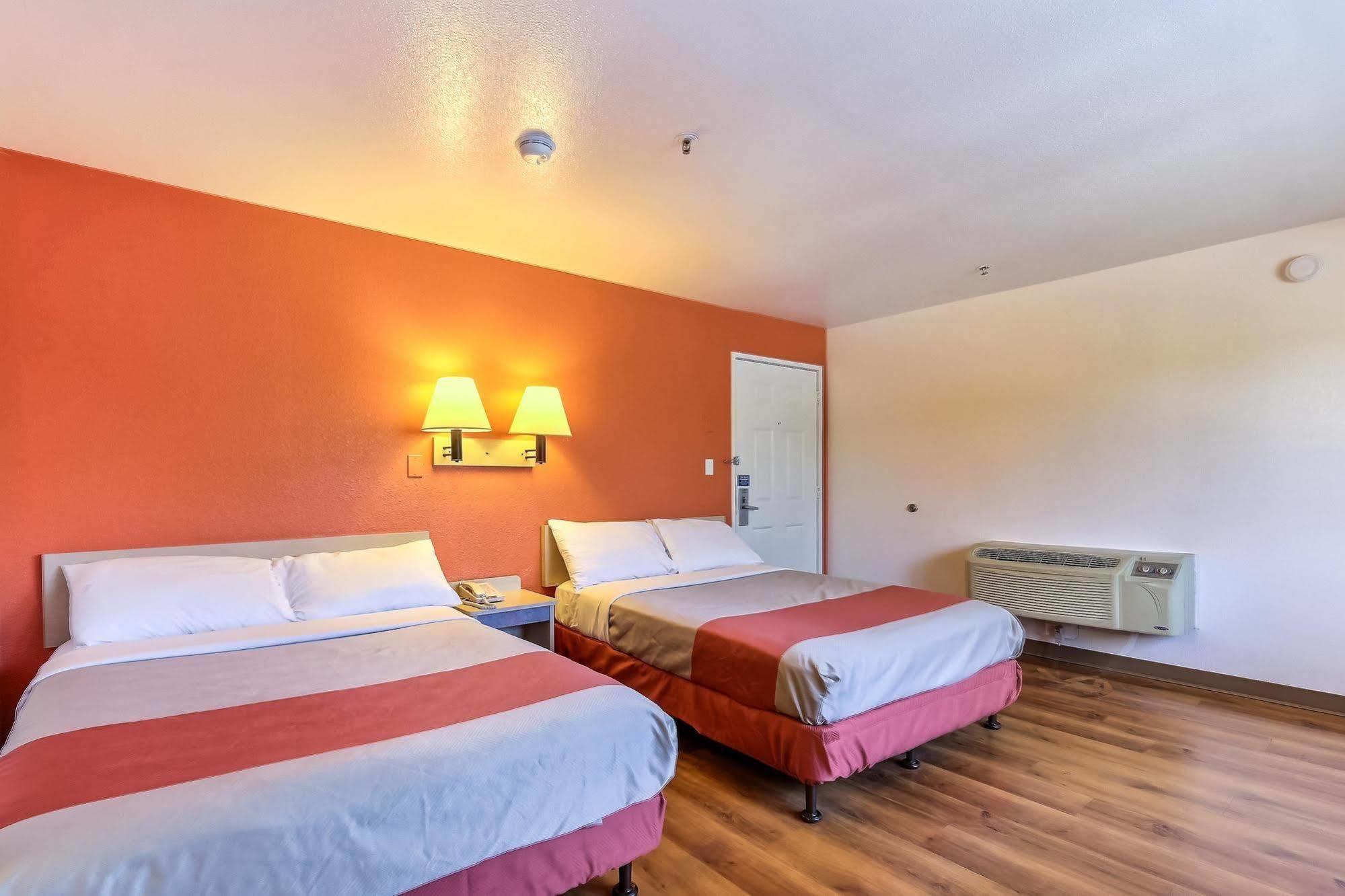 Motel 6-Pinole, Ca Ngoại thất bức ảnh