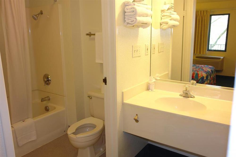 Motel 6-Pinole, Ca Phòng bức ảnh
